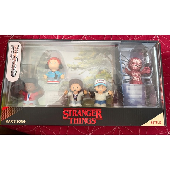 Fisher-Price Little People Collector Stranger Things Max's Song Figure Set HVM13 - Picture 4 of 4